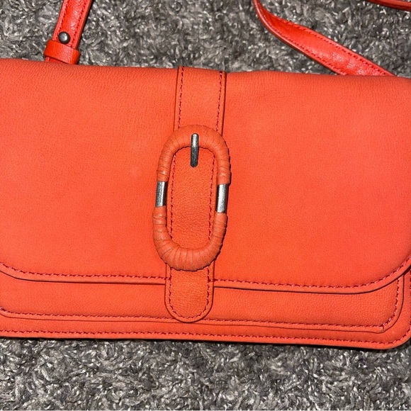 Lucky Brand ASON Leather 2-in-1 Crossbody Bag - Picture 2 of 12